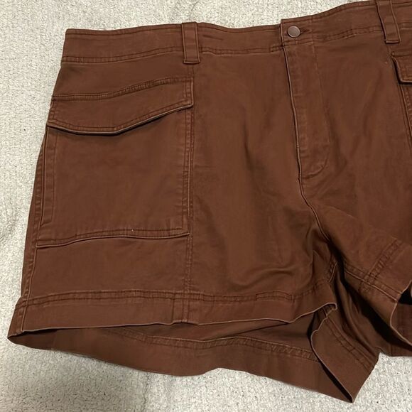 NWT- Old Navy- 3X. Cargo Short - Picture 3 of 11